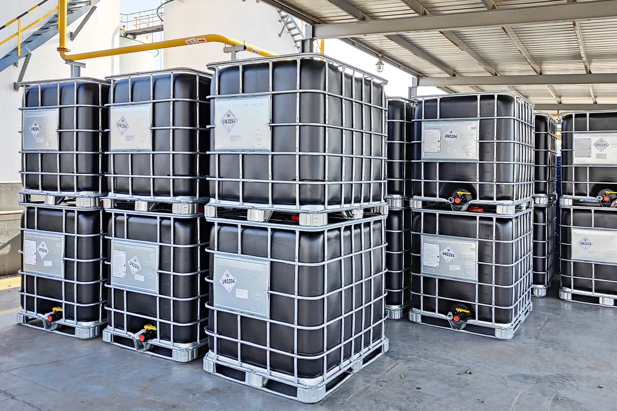 Cad é N-meitilainilín?